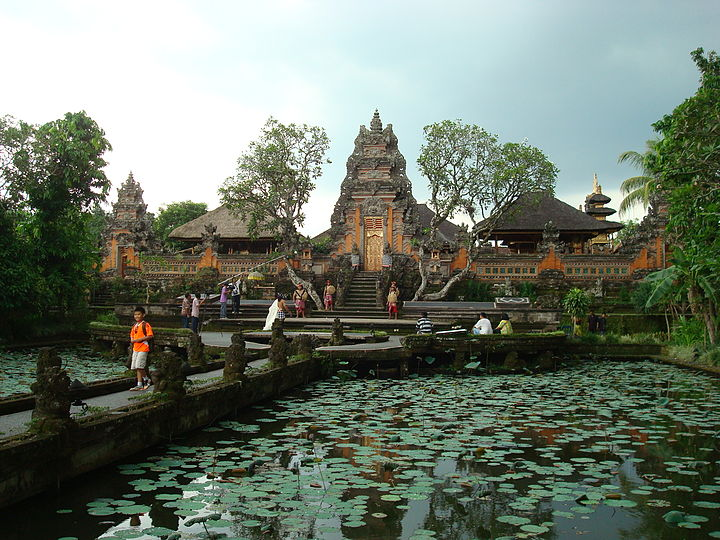 Pura Taman Saraswati, Bali | The Indosphere