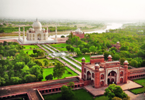 Exploring the Timeless Beauty of Agra: Top 10 Must-Visit Places